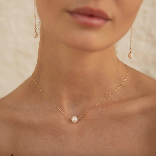 Round Natural Pearl Pendant Necklace